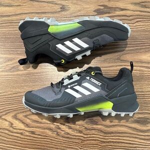 Men’s Size 9 Adidas Terrex Swift R3 GTX Gore-Tex Shoes FW2770 - NEW
